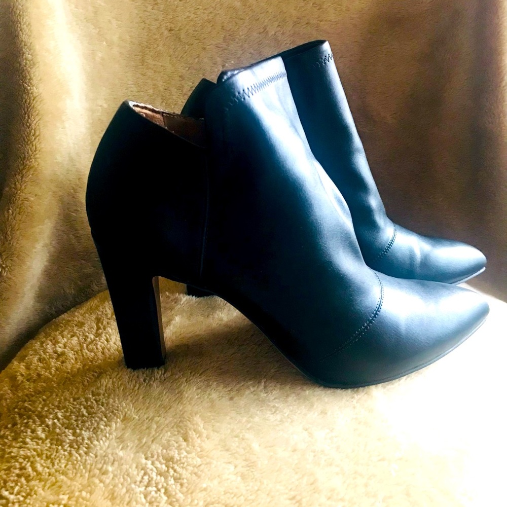 Women’s ankle boots